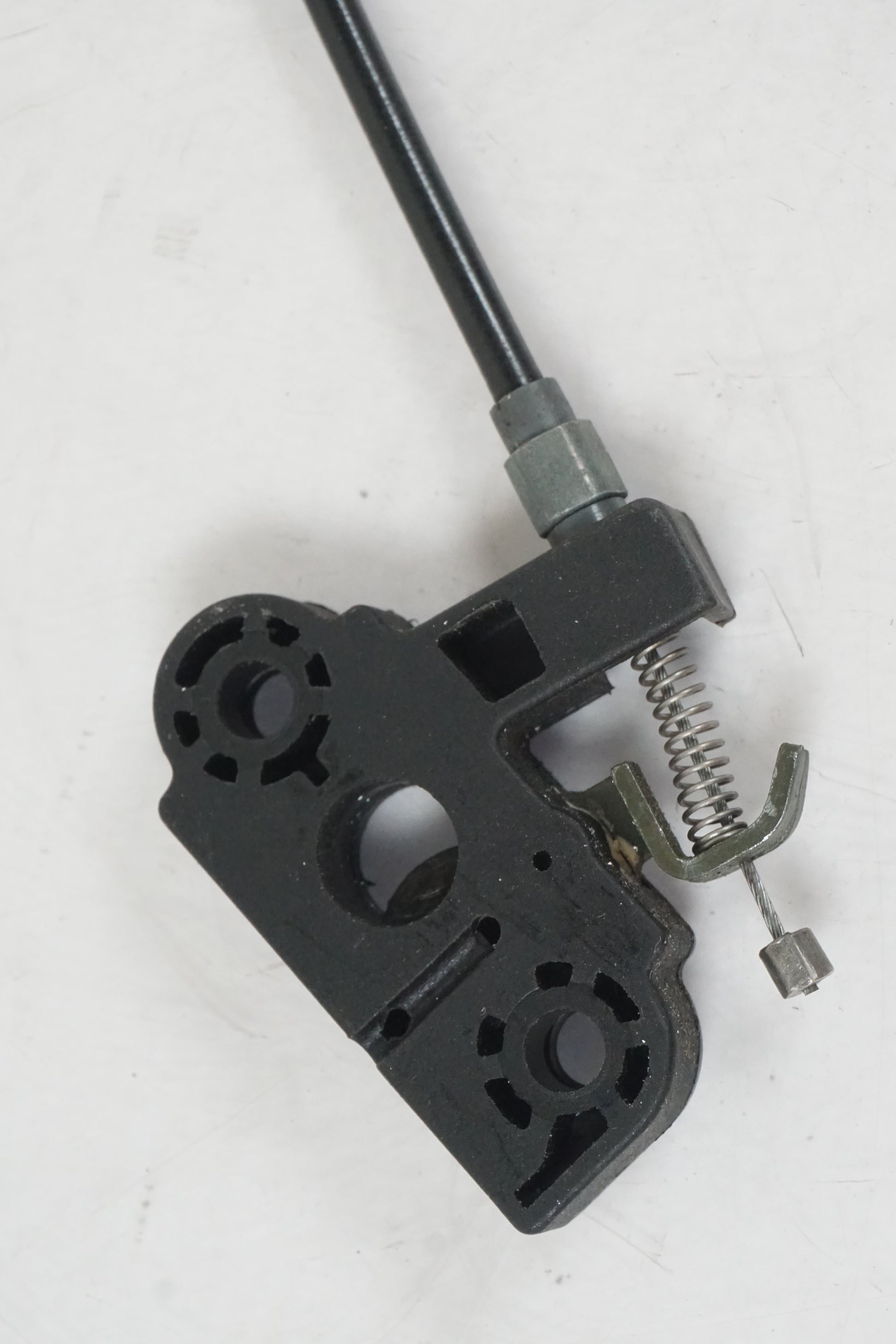 Extrabild2 på Låssats från en Triumph Street Triple -2011 motorcykel.