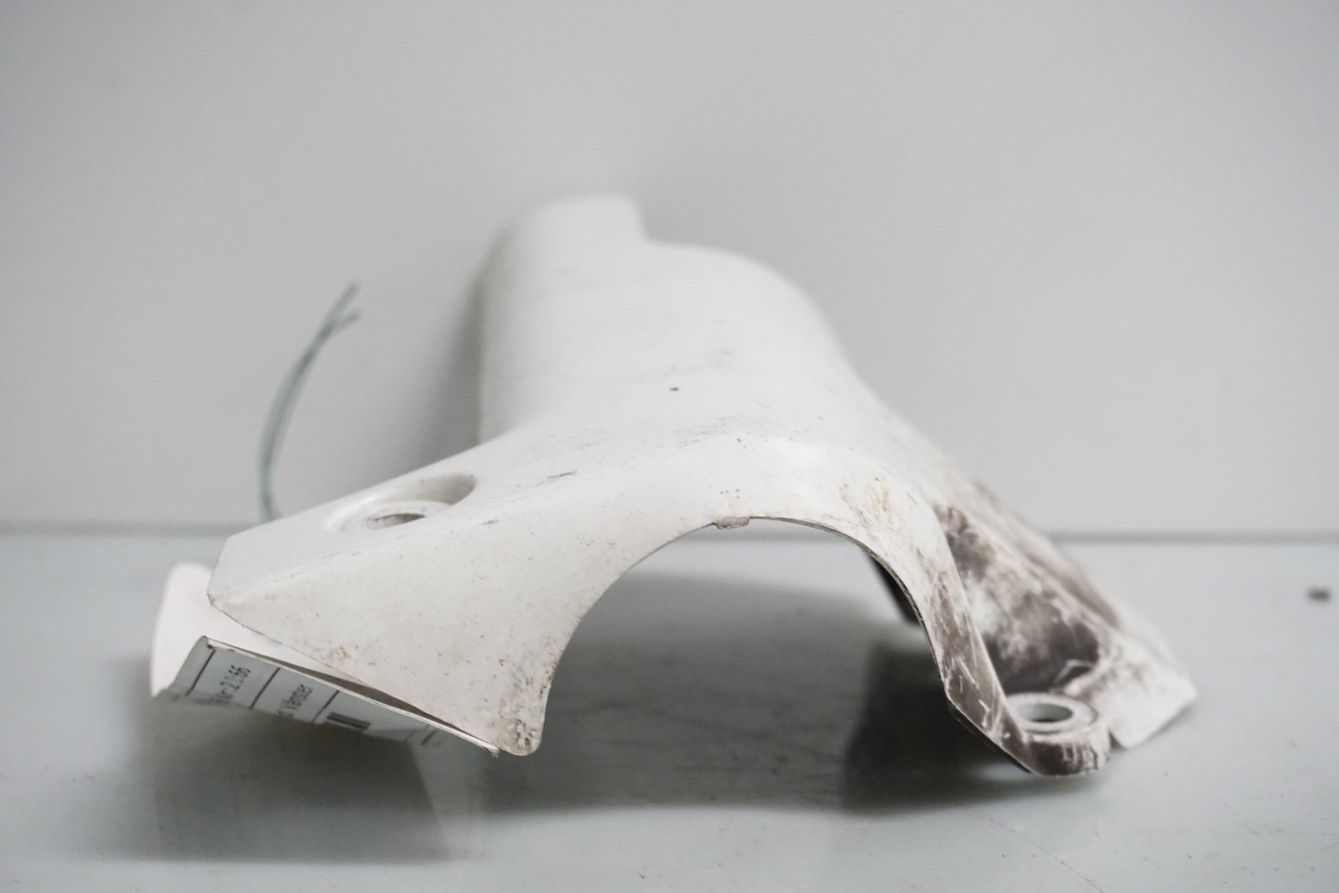 Snett uppifrån på Gaffelbensskydd från en Honda CBR 900 RR -1996 motorcykel.