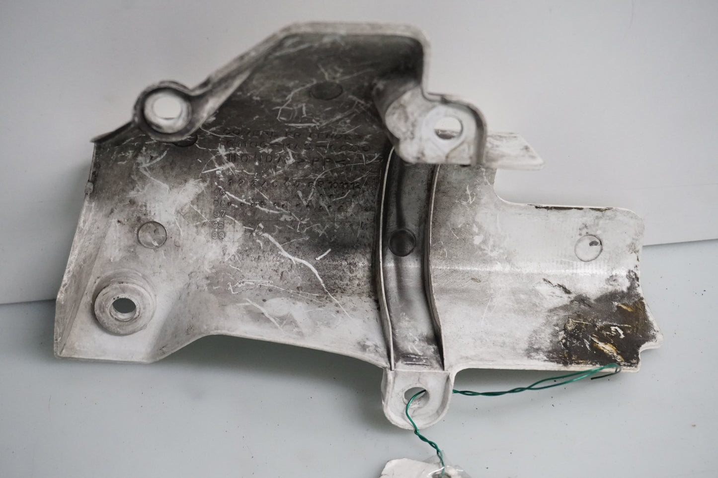 Extrabild1 på Gaffelbensskydd från en Honda CBR 900 RR -1996 motorcykel.