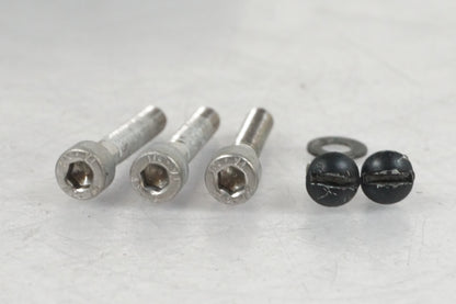 Höger sida på Tanklock från en Triumph Daytona 650 -2005 motorcykel.