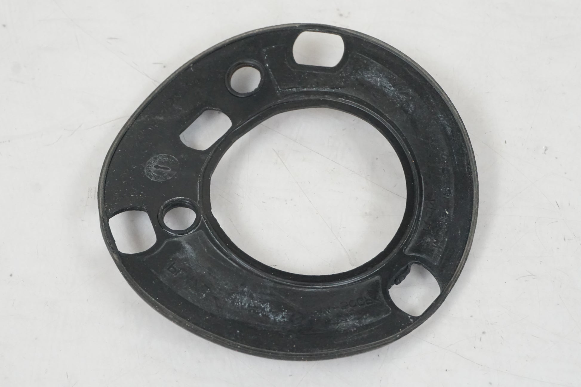 Extrabild5 på Tanklock från en Triumph Daytona 650 -2005 motorcykel.