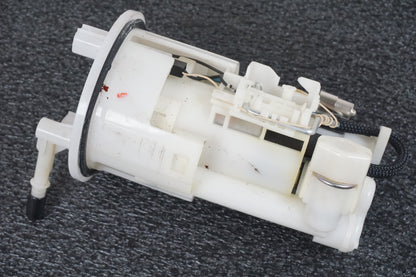 Framsidan på Bensinpump insprut från en Triumph Daytona 675 -2011 motorcykel.