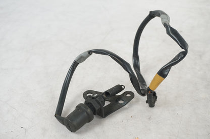 Contact de feu de frein