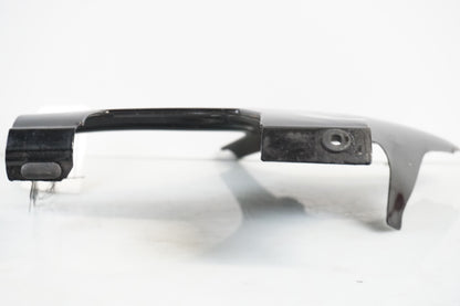 Baksidan på Styrkåpa från en Honda VT 1100 C -1995 motorcykel.