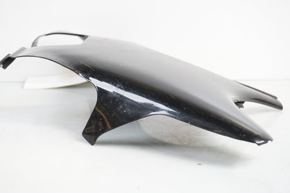 Höger sida på Styrkåpa från en Honda VT 1100 C -1995 motorcykel.