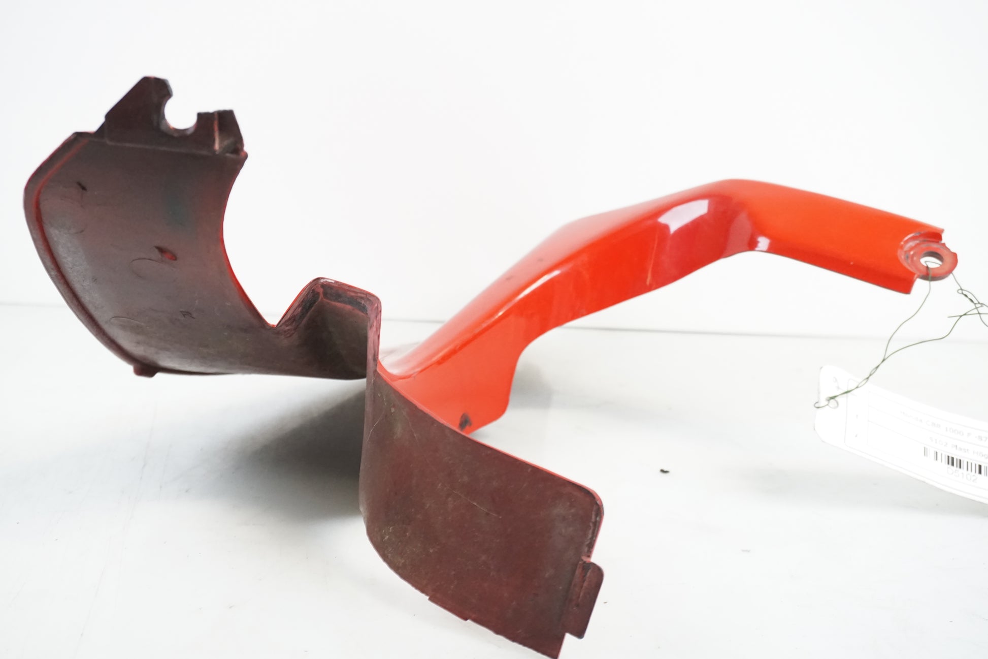 Höger sida på Plast från en Honda CBR 1000 F -1987 motorcykel.