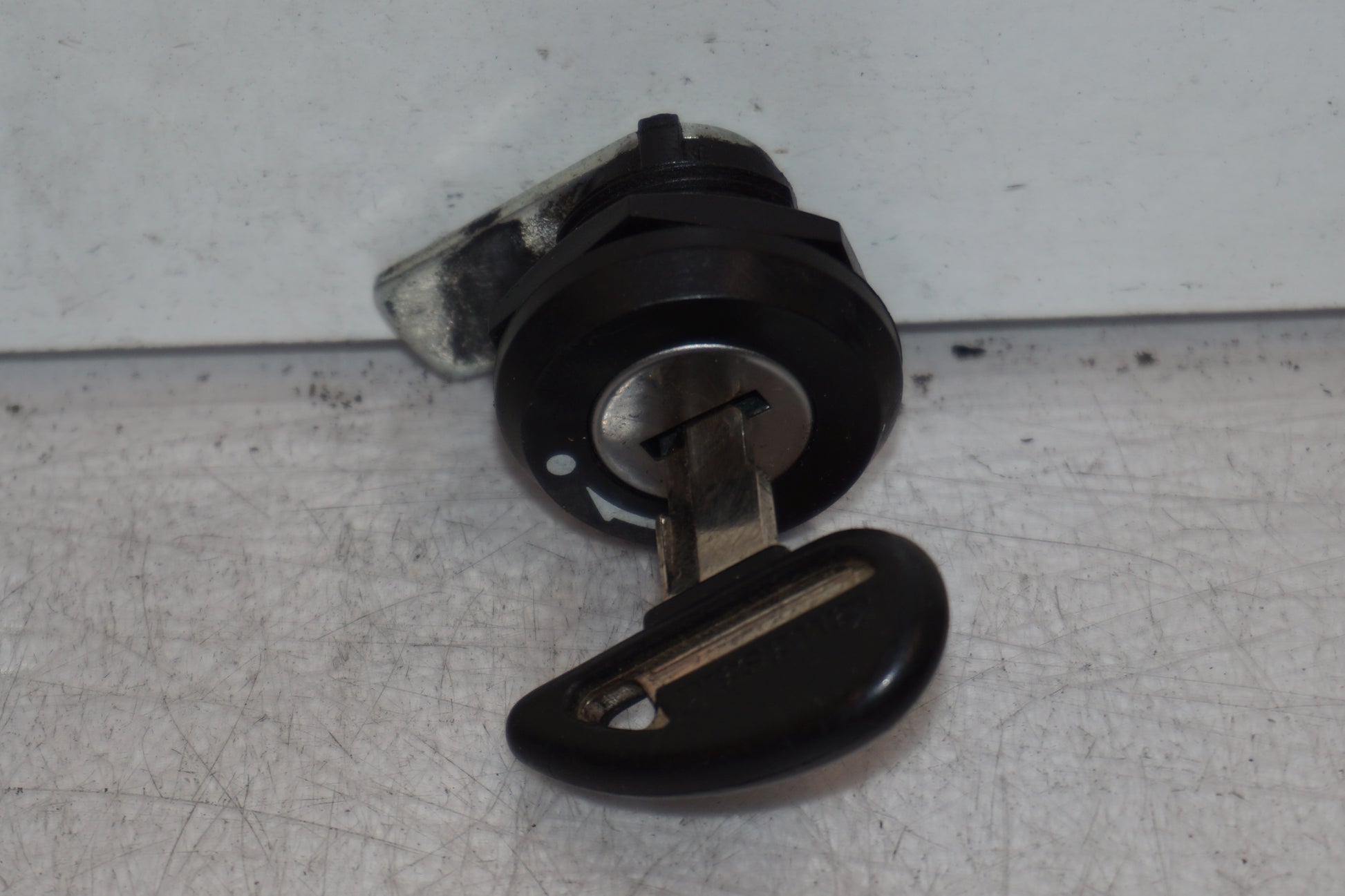 Snett uppifrån på Låssats från en Kawasaki VN 1600 Mean Streak -2007 motorcykel.