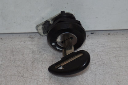 Snett uppifrån på Låssats från en Kawasaki VN 1600 Mean Streak -2007 motorcykel.