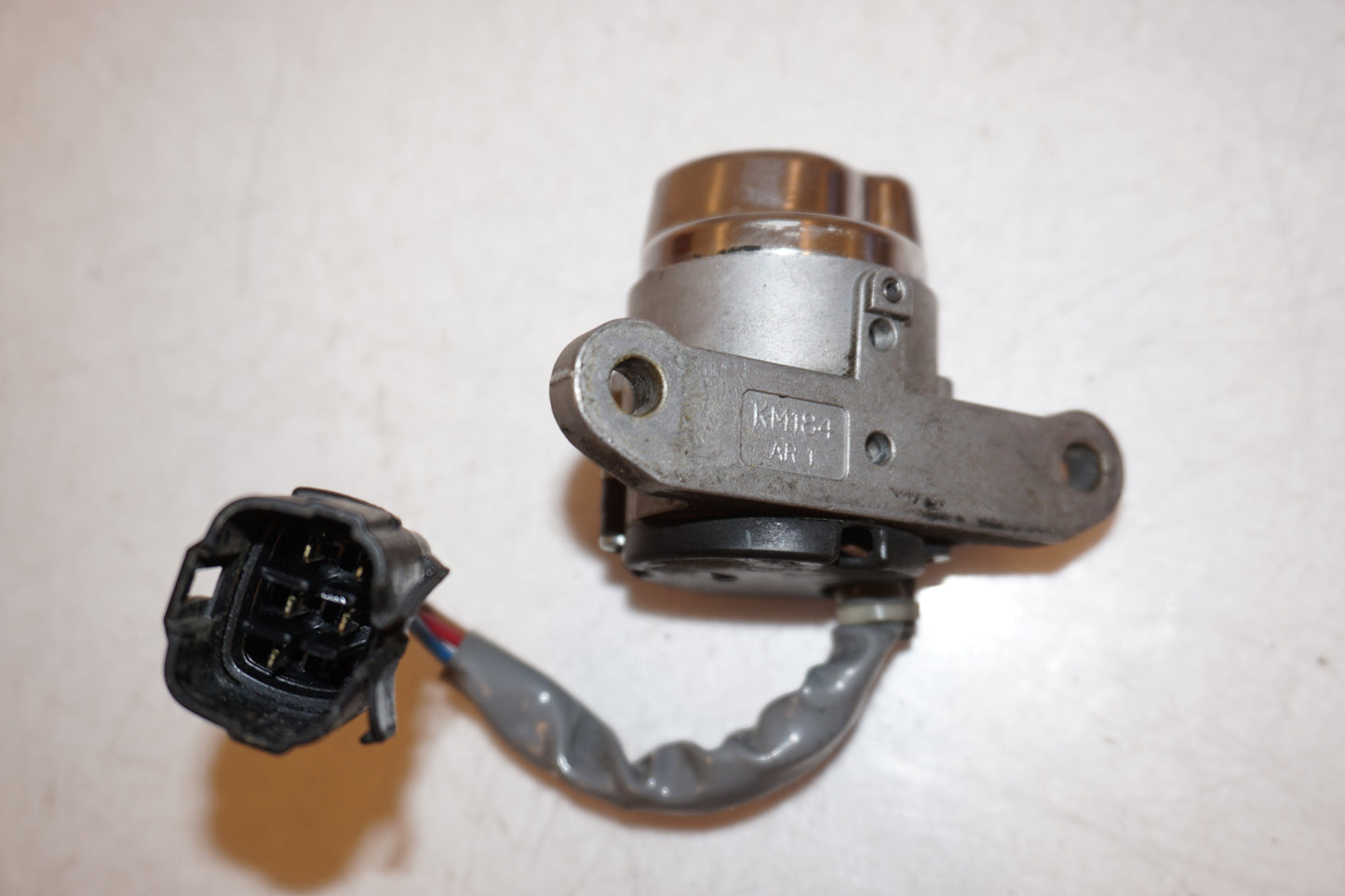 Extrabild5 på Låssats från en Kawasaki VN 1600 Mean Streak -2007 motorcykel.