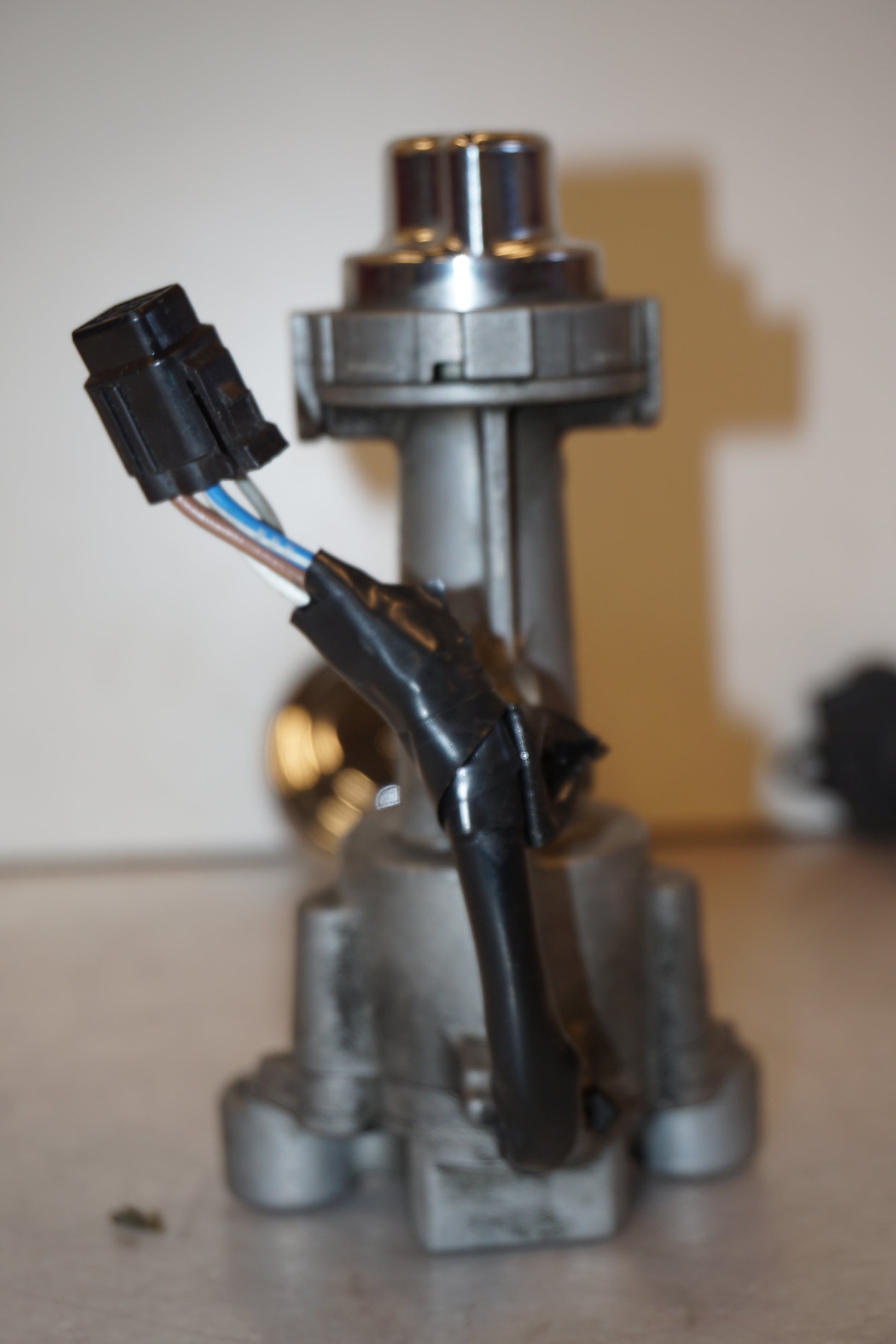 Extrabild4 på Låssats från en Kawasaki VN 1700 Classic Tourer -2009 motorcykel.