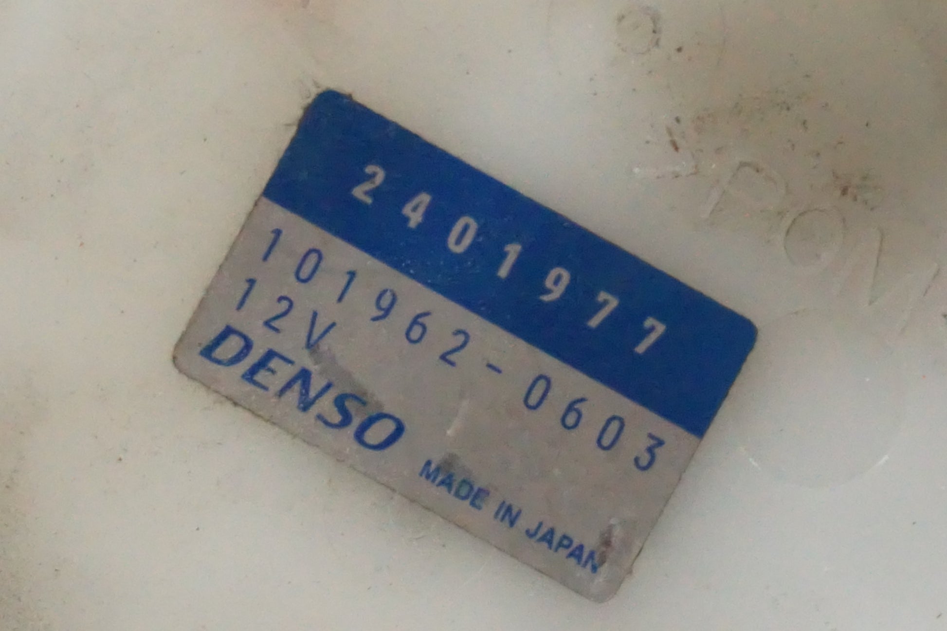 Extrabild4 på Bensinpump insprut från en Triumph Street Triple R -2009 motorcykel.