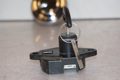 Extrabilder på Låssats från en Kawasaki VN 1700 Classic Tourer -2009 motorcykel.