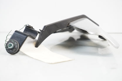 Snett uppifrån på Ljuddämpardekor från en Honda CBR 600 RR -2004 motorcykel.