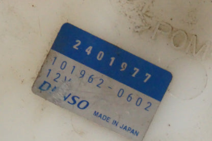 Extrabild2 på Bensinpump insprut från en Triumph Daytona 675 -2007 motorcykel.