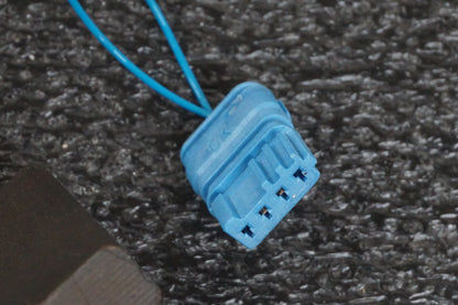 Höger sida på Bensintankgivare från en BMW S 1000 R -2015 motorcykel.