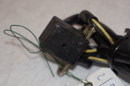 Snett nerifrån på Tändpickup från en Kawasaki VN 800 -1999 motorcykel.