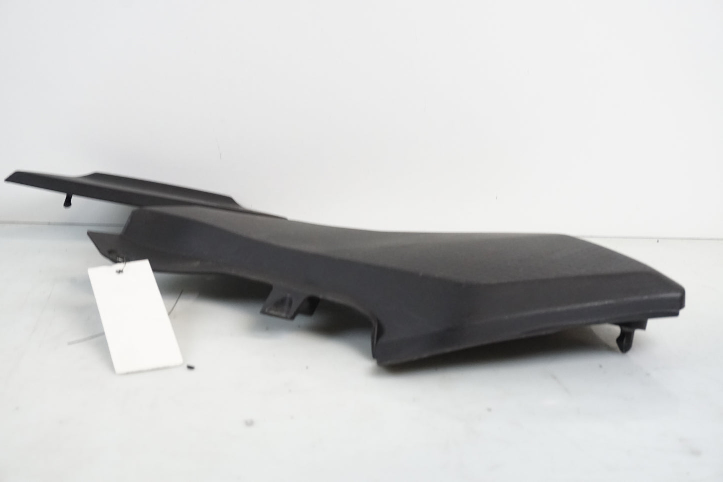 Vänster sida på Sidopanel från en Honda CTX 1300 -2014 motorcykel.