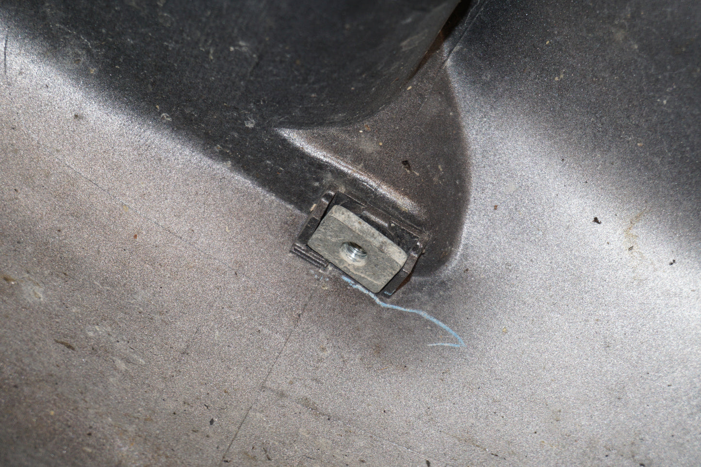 Extrabild2 på Framskärm från en Honda CBR 1100 XX -2006 motorcykel.