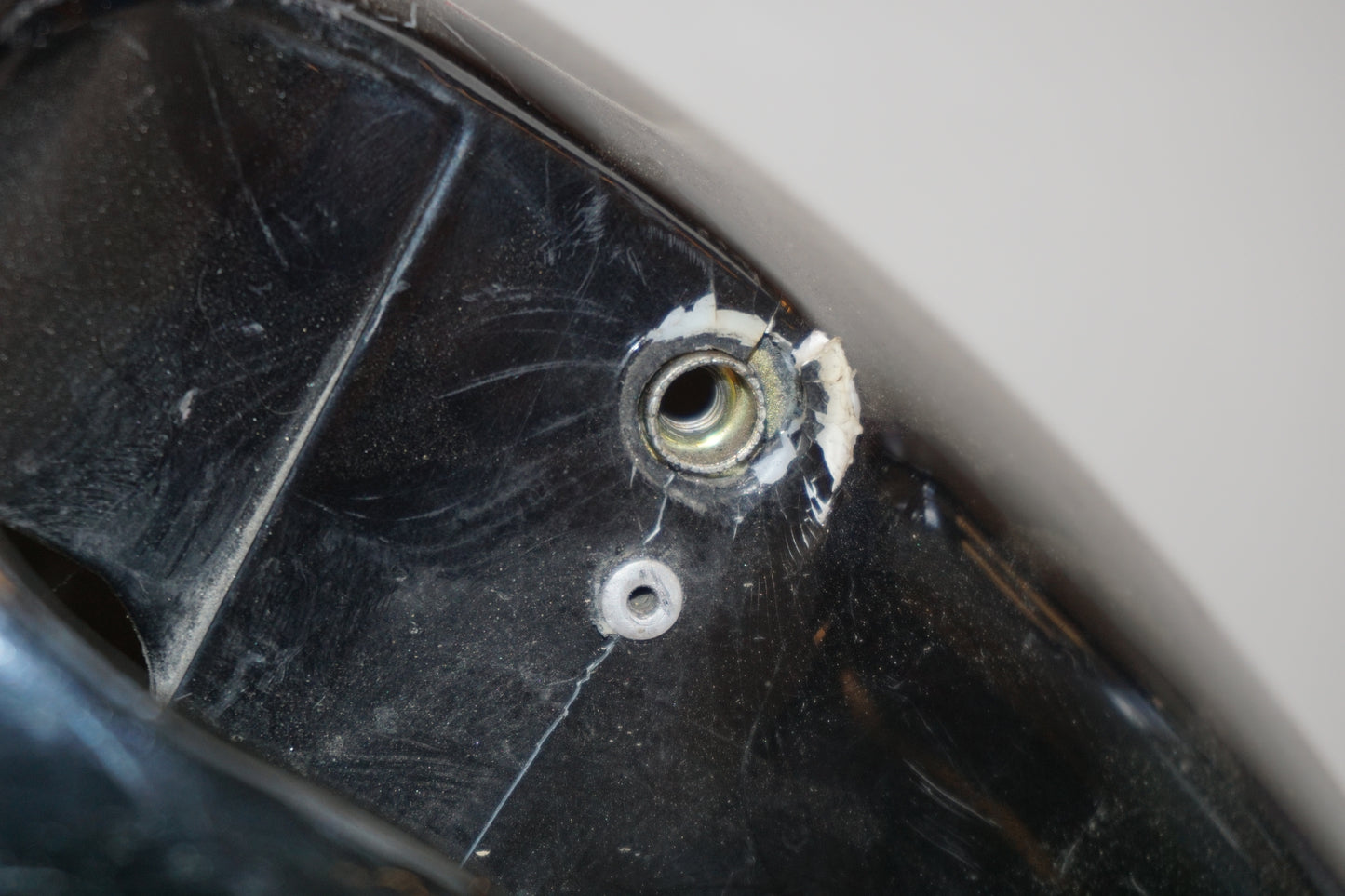 Snett nerifrån på Framskärm från en Honda CBR 1000 F -1987 motorcykel.