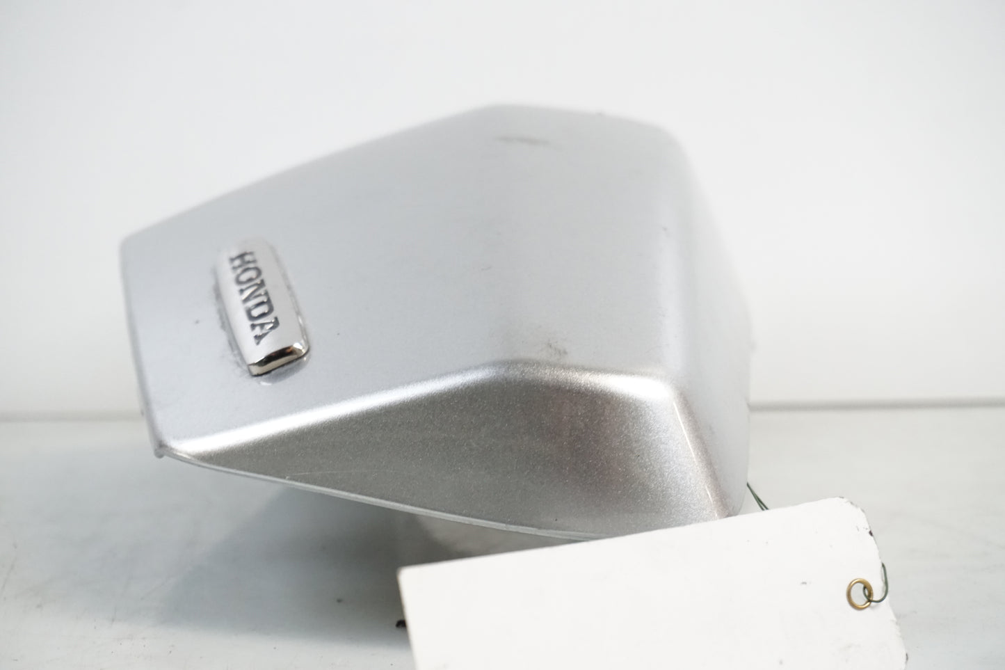 Höger sida på Sidopanel från en Honda VT 750 -2008 motorcykel.