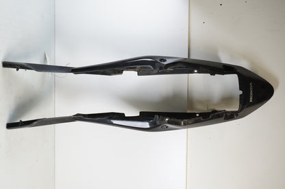 Baksidan på Bakvinge från en Honda CBR 125 R -2004 motorcykel.