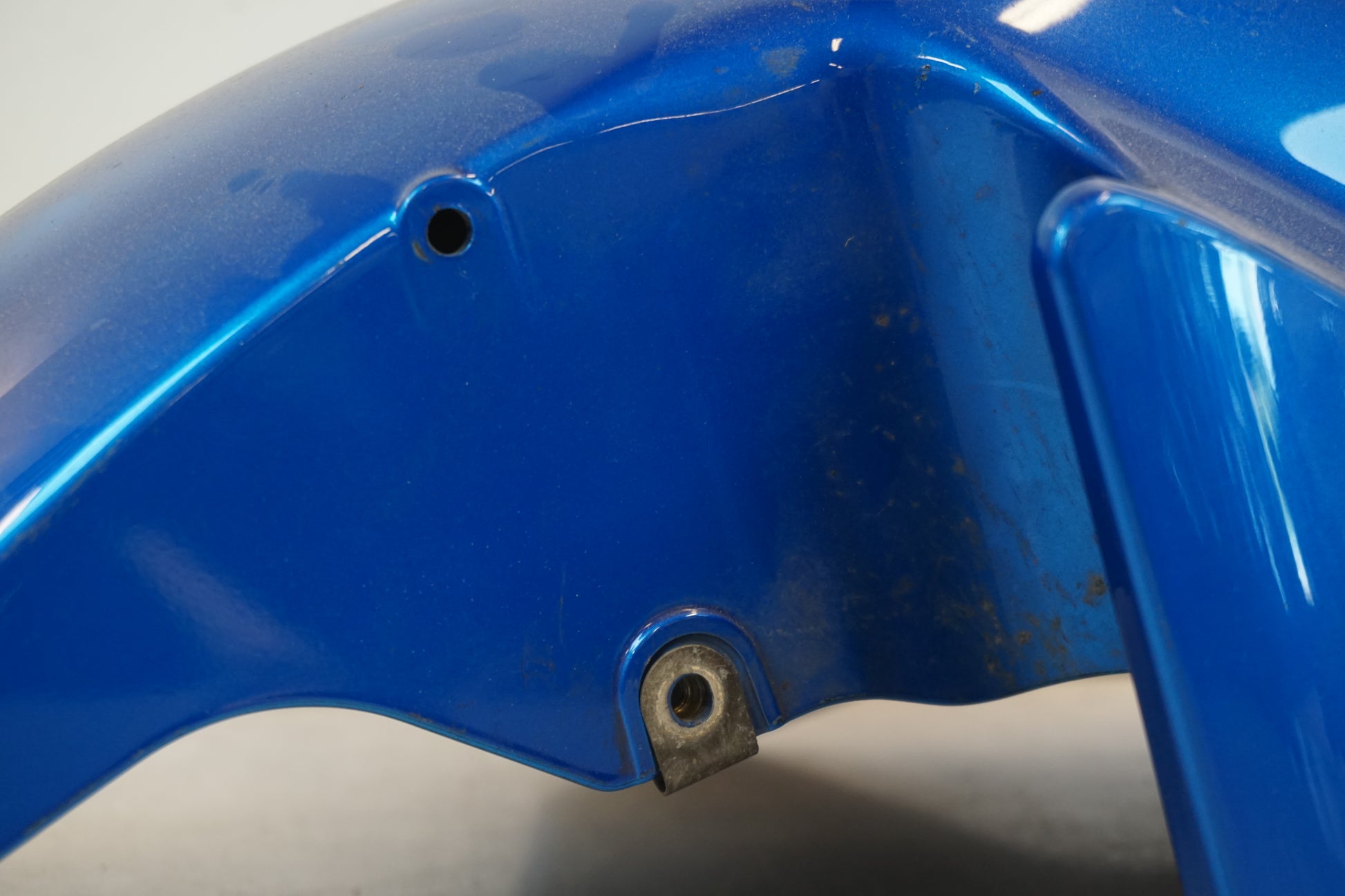 Extrabild1 på Framskärm från en Kawasaki ZZR 1200 -2002 motorcykel.