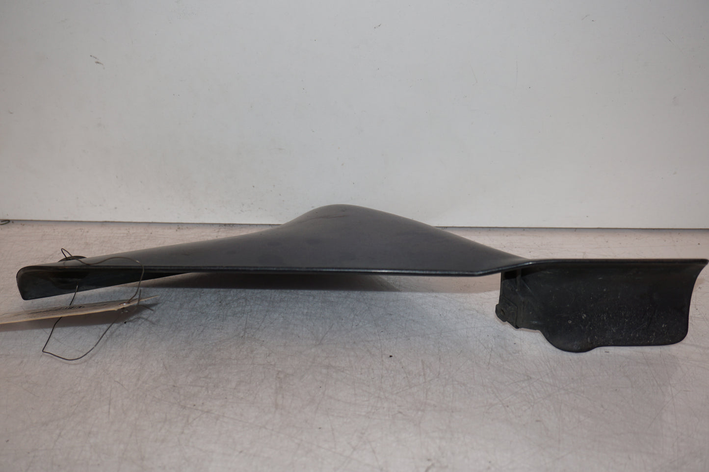 Baksidan på Framskärm från en Kawasaki ZX-9R -1999 motorcykel.