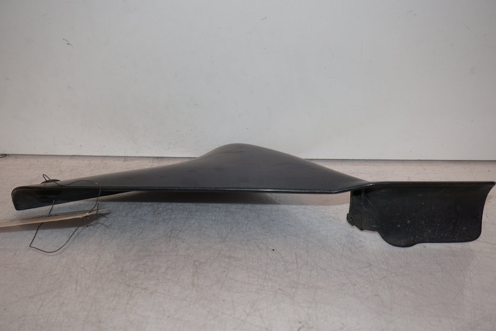 Baksidan på Framskärm från en Kawasaki ZX-9R -1999 motorcykel.