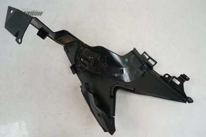 Écran intérieur droit