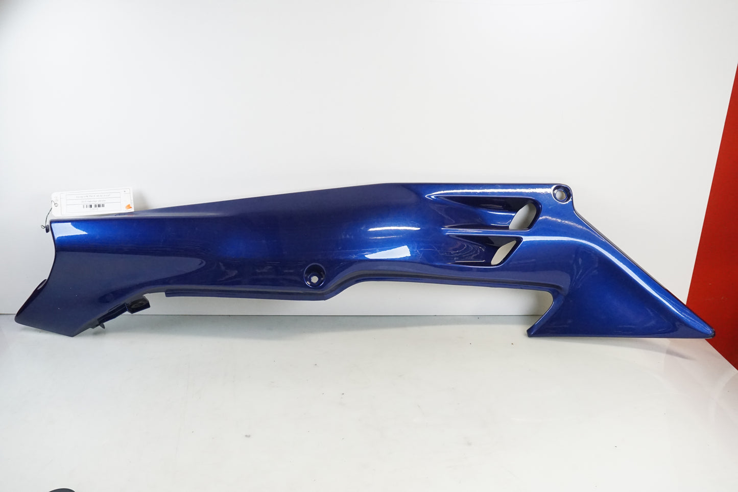 Framsidan på Bakvinge från en Honda VFR 750 -1995 motorcykel.