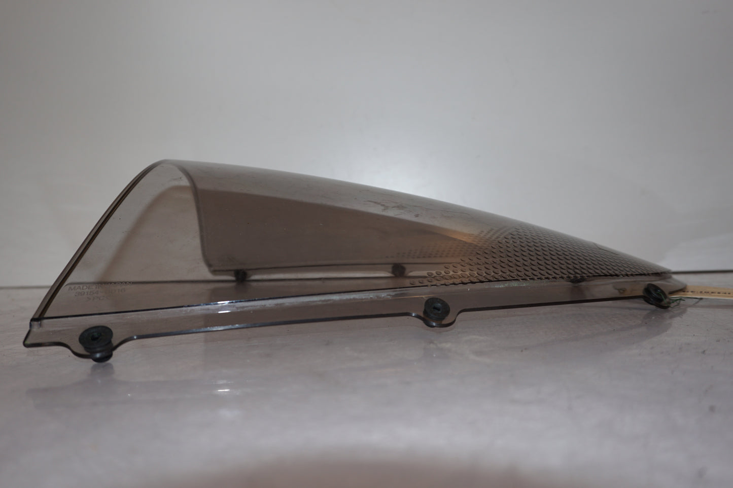 Höger sida på Vindruta från en Kawasaki ZX-10R -2007 motorcykel.