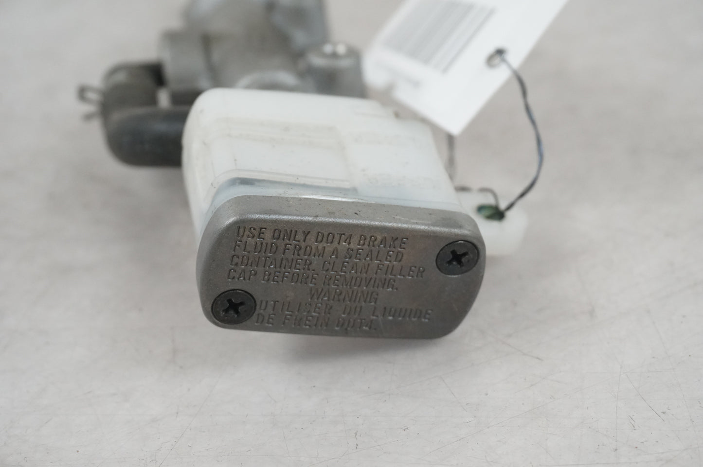 Brake master cylinder
