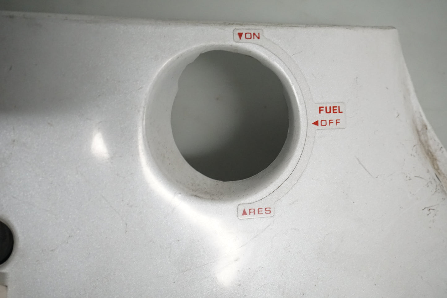 Extrabild1 på Sidopanel från en Honda CBR 1000 F -1987 motorcykel.