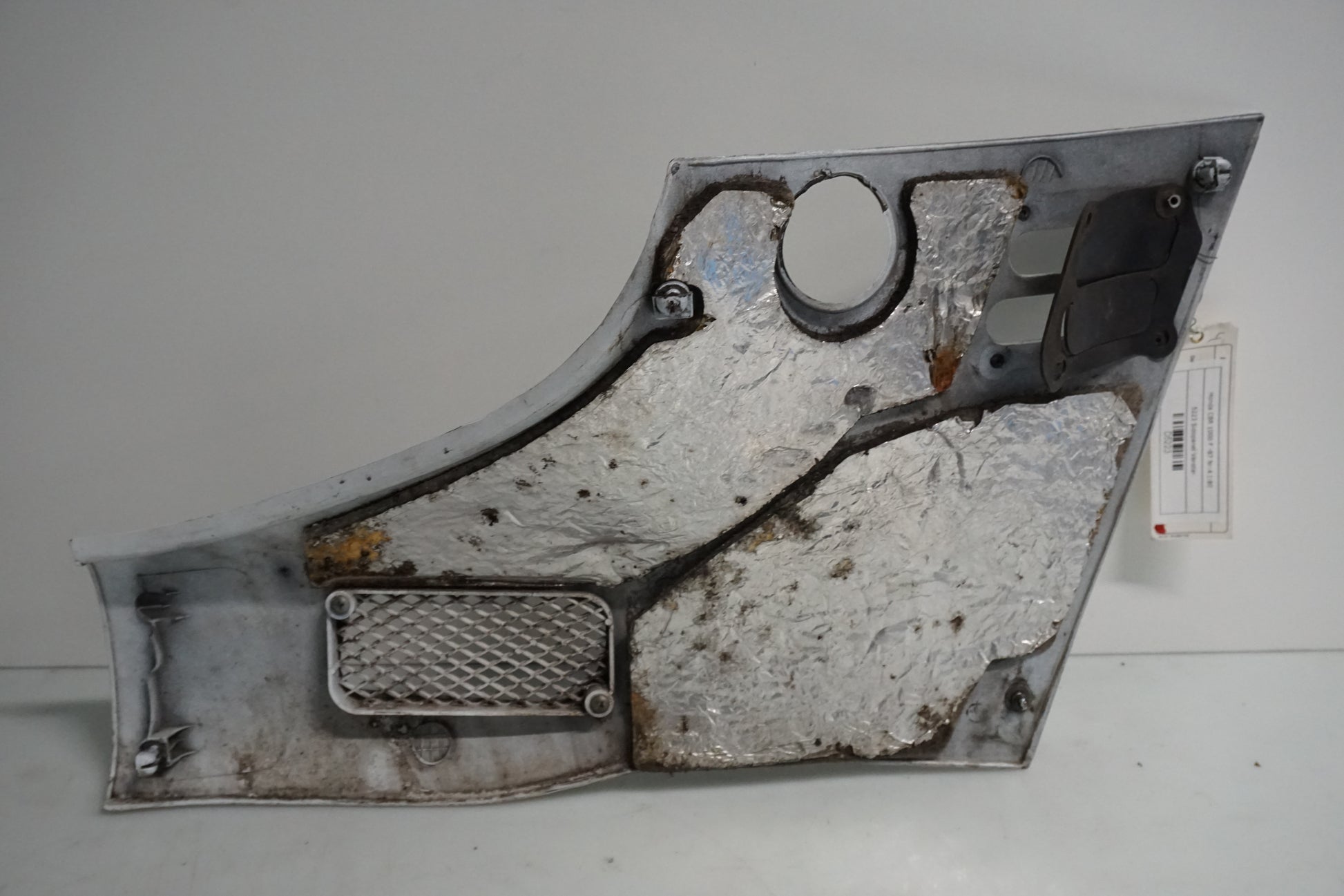 Extrabild4 på Sidopanel från en Honda CBR 1000 F -1987 motorcykel.