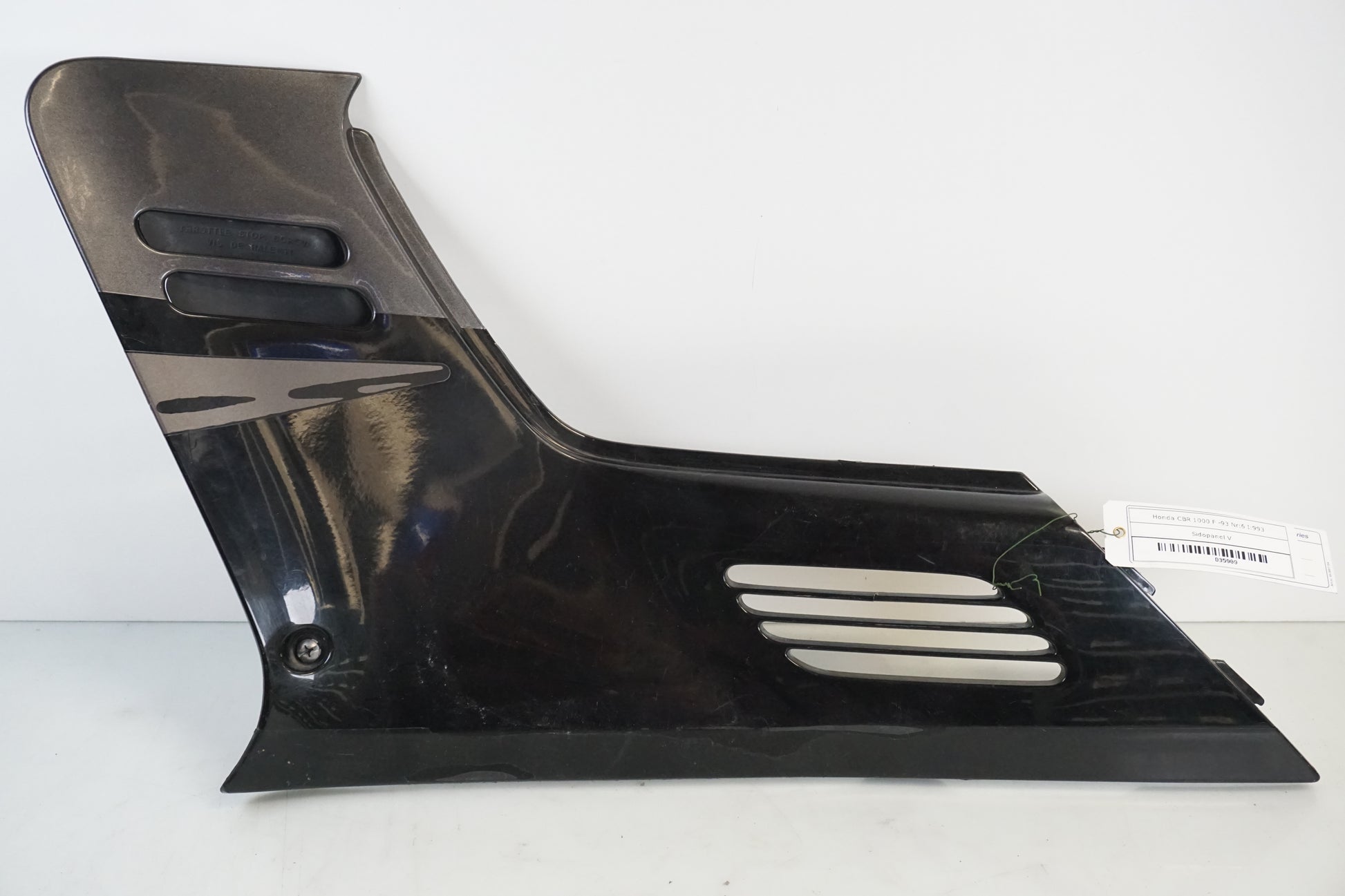 Framsidan på Sidopanel från en Honda CBR 1000 F -1993 motorcykel.