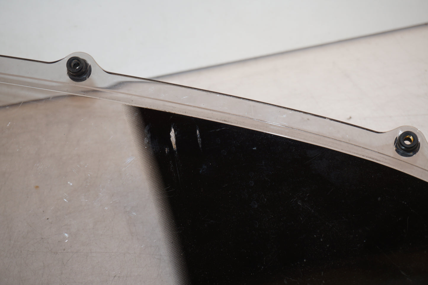 Extrabild5 på Vindruta från en Kawasaki ZZ-R 1400 -2010 motorcykel.