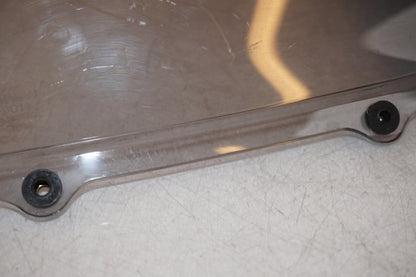 Höger sida på Vindruta från en Kawasaki ZZ-R 1400 -2010 motorcykel.