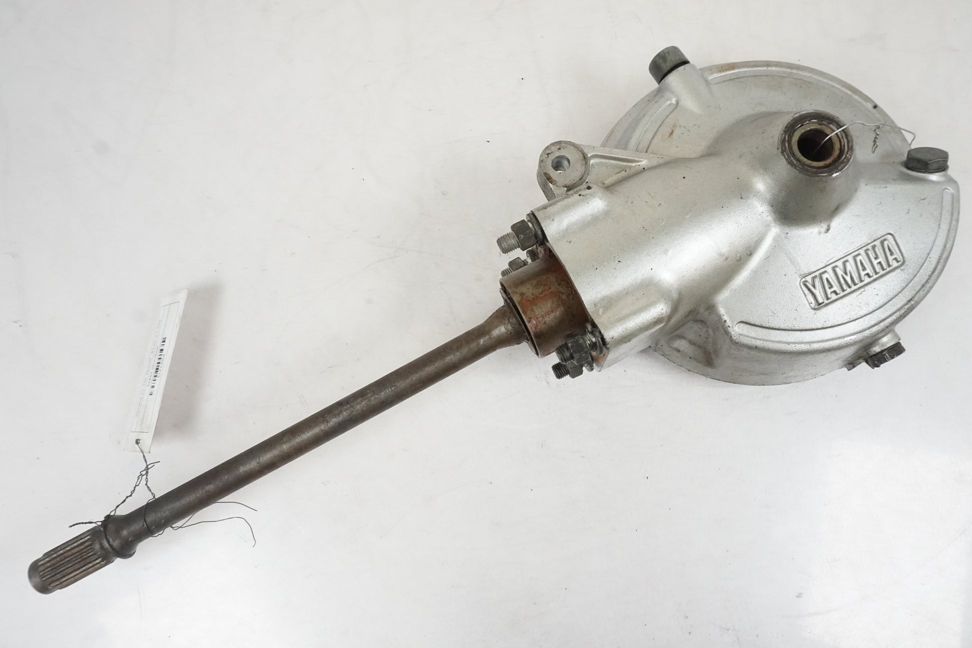 Framsidan på Slutväxel från en Yamaha XV 750 -1983 motorcykel.