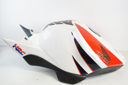 Höger sida på Bensintankskåpa från en Honda CBR 1000 RR -2006 motorcykel.