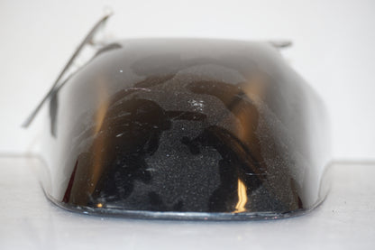 Baksidan på Framskärm från en Suzuki RF 900 R -1996 motorcykel.