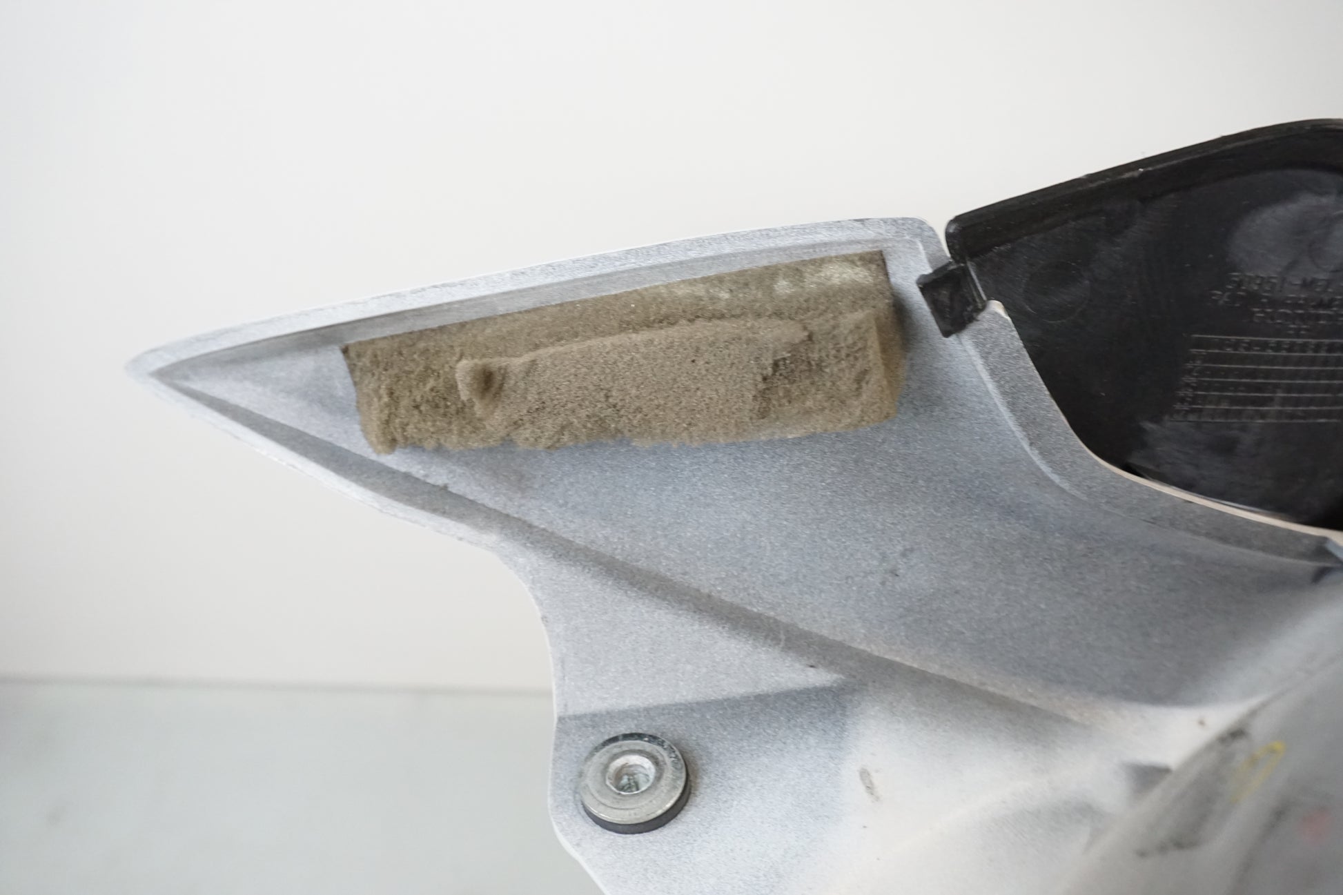 Extrabild4 på Bensintankskåpa från en Honda CBR 1000 RR -2006 motorcykel.