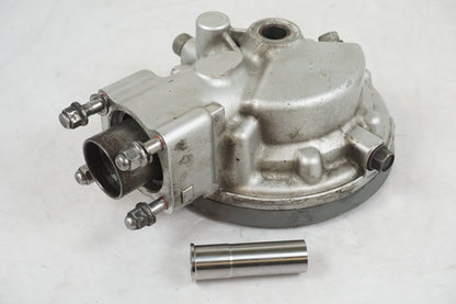 Framsidan på Slutväxel från en Yamaha FJR 1300 -2016 motorcykel.