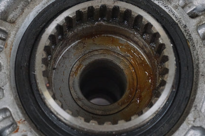 Extrabild6 på Slutväxel från en Yamaha FJR 1300 -2016 motorcykel.