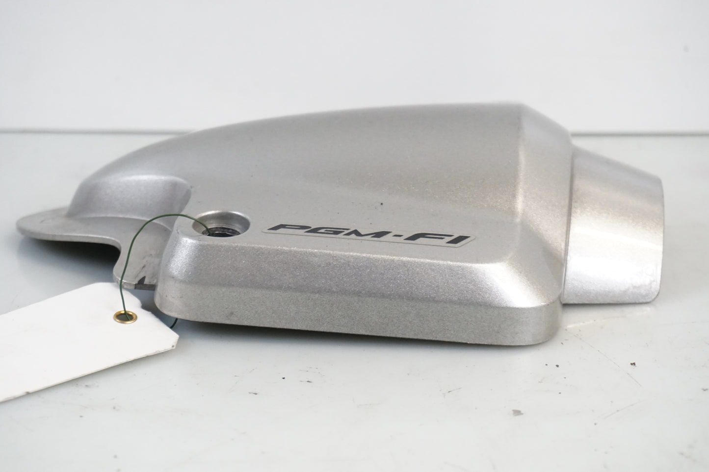 Baksidan på Sidopanel från en Honda CB 1300 F -2004 motorcykel.