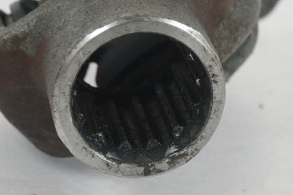 Höger sida på Kardanknut från en Yamaha FJR 1300 -2002 motorcykel.