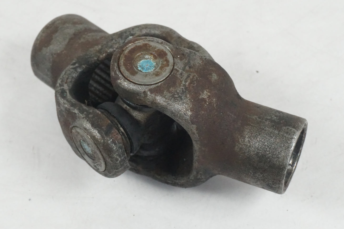 Vänster sida på Kardanknut från en Yamaha FJR 1300 -2002 motorcykel.