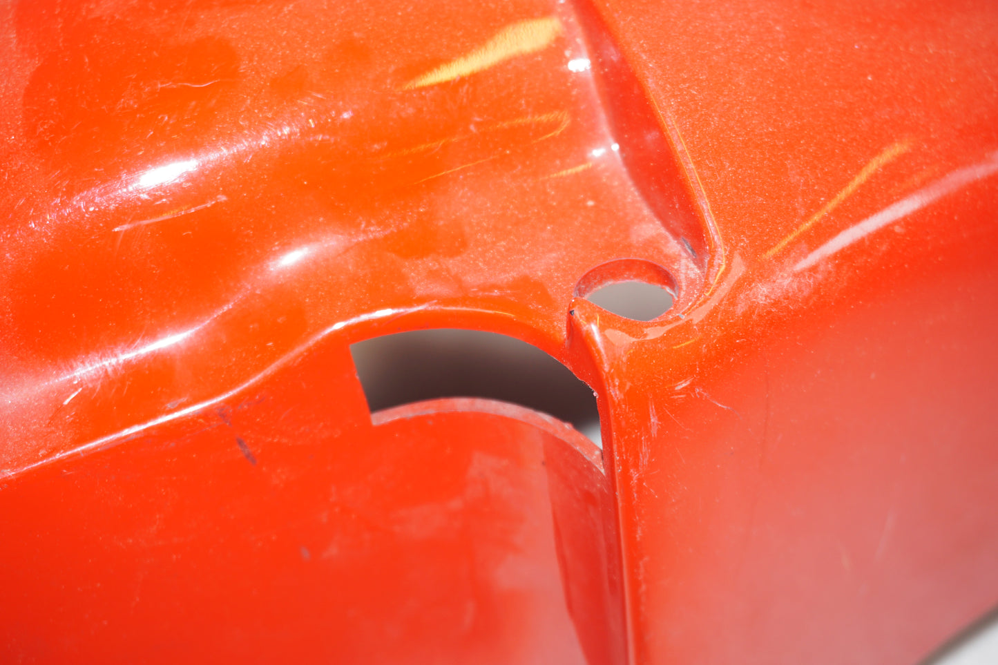 Vänster sida på Framskärm från en Kawasaki GPX 600 -1994 motorcykel.