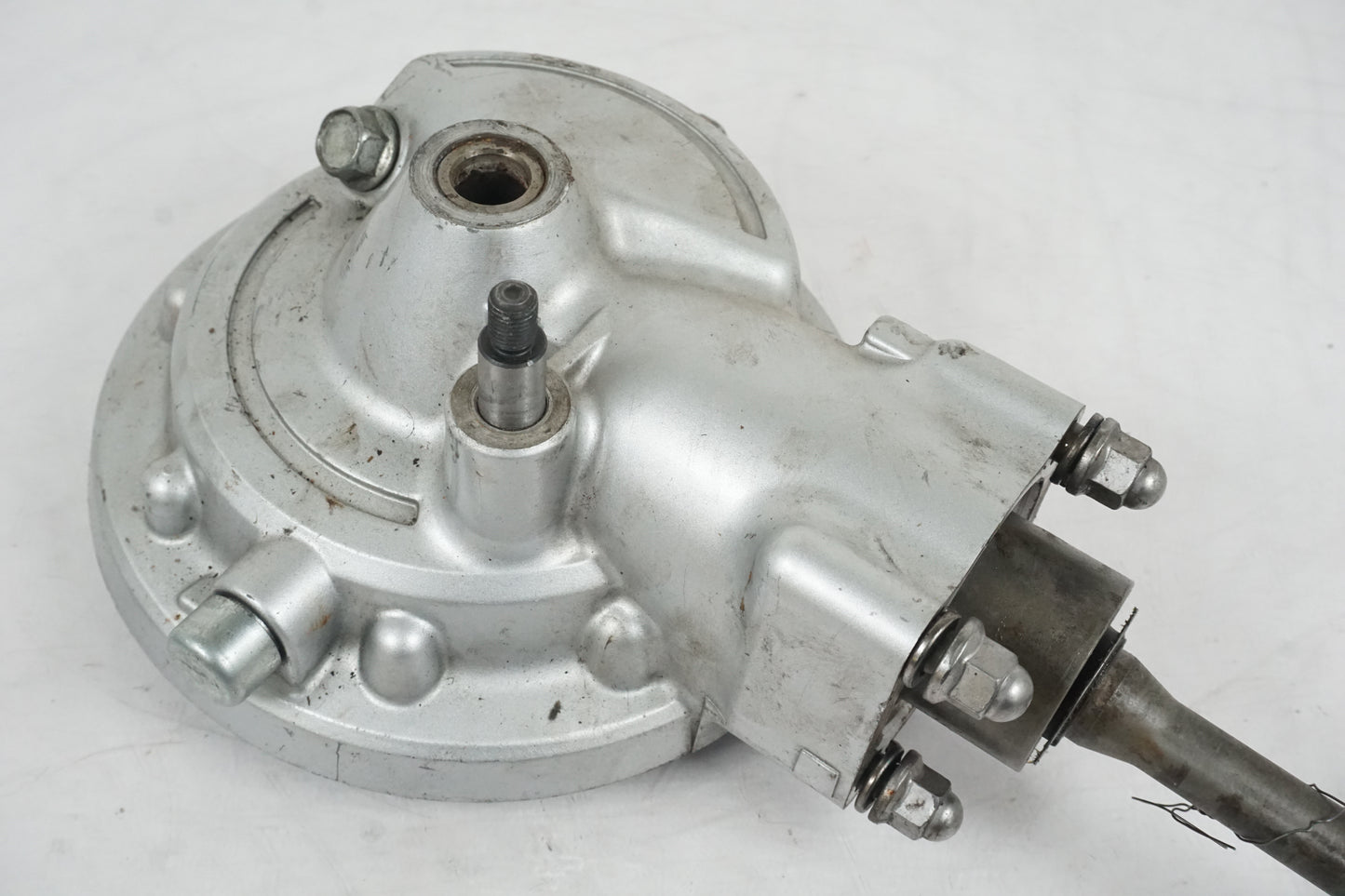 Baksidan på Slutväxel från en Yamaha XV 750 -1995 motorcykel.