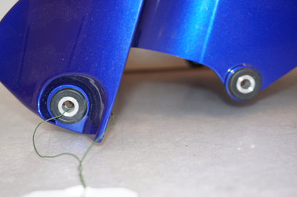 Höger sida på Framskärm från en Yamaha YZF R6 -2006 motorcykel.