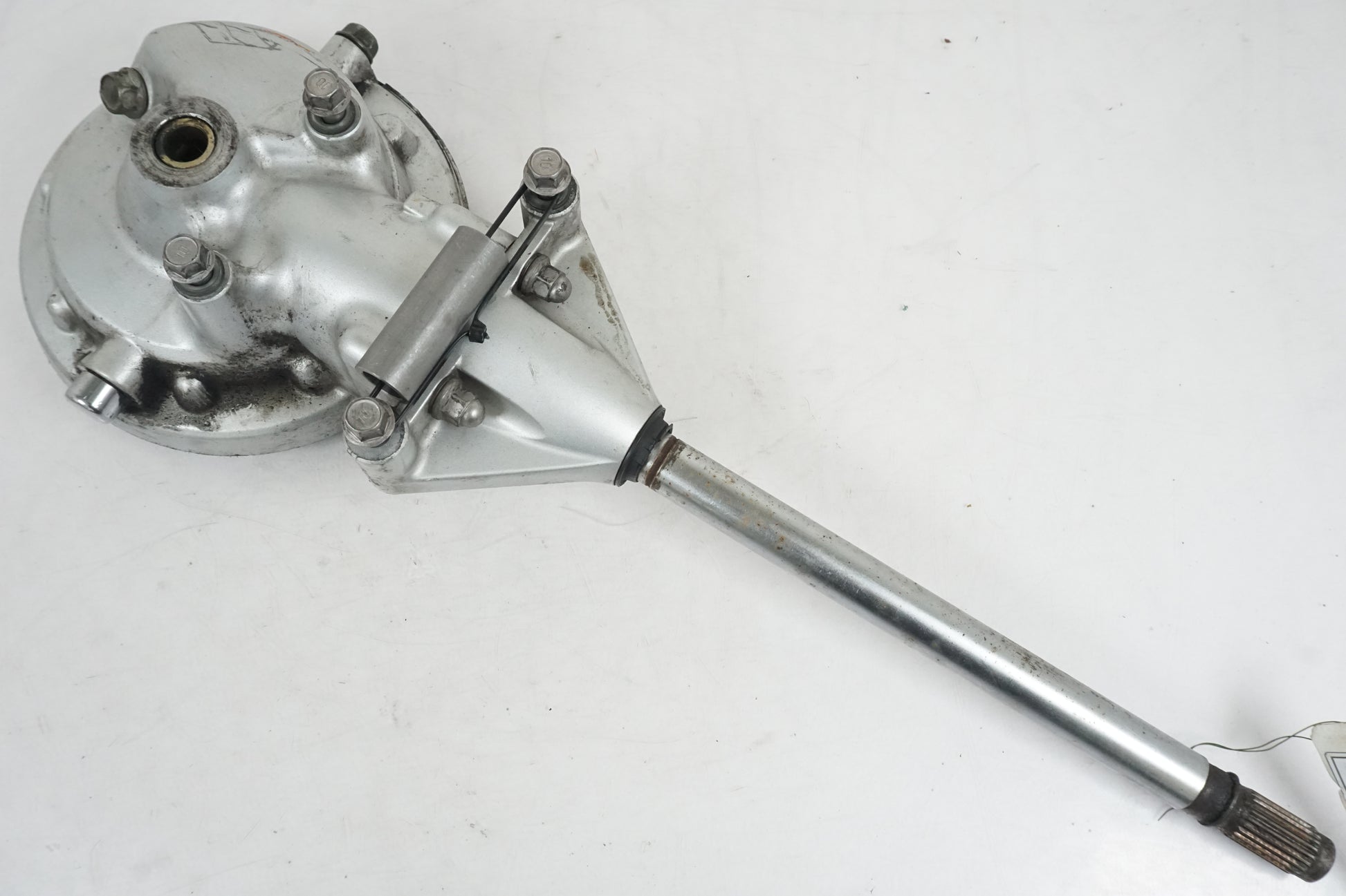 Framsidan på Slutväxel från en Yamaha XVS 1100 -2000 motorcykel.